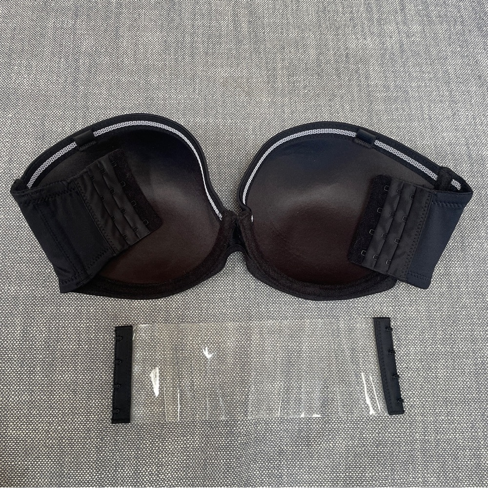 Convertable Bra Strapless, Backless, Clear Straps, or Traditional, Black 34 D - Picture 3 of 10